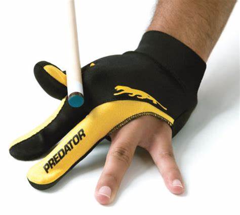 Predator Glove Yellow/Black Right Hand XL (Image is Opposite)